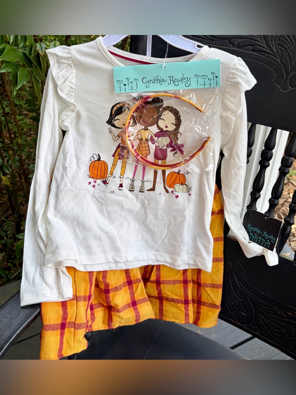 NWT CYNTHIA ROWLEY White Long-Sleeve Graphic Top with Orange/Red Plaid Skirt Set